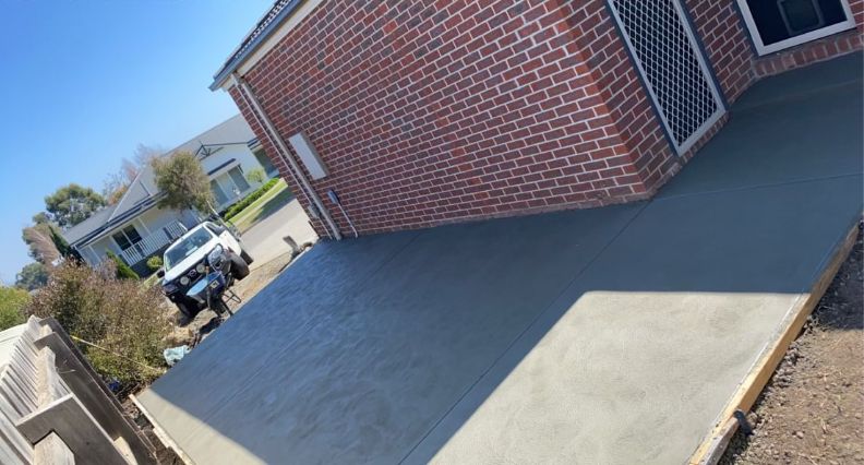 Brand new concrete driveway poured in Langwarrin by concrete Frankston Team Exposed Aggregate