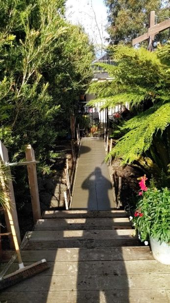 Image of a concrete footpath installed by Aspendale Concreters Aspendale